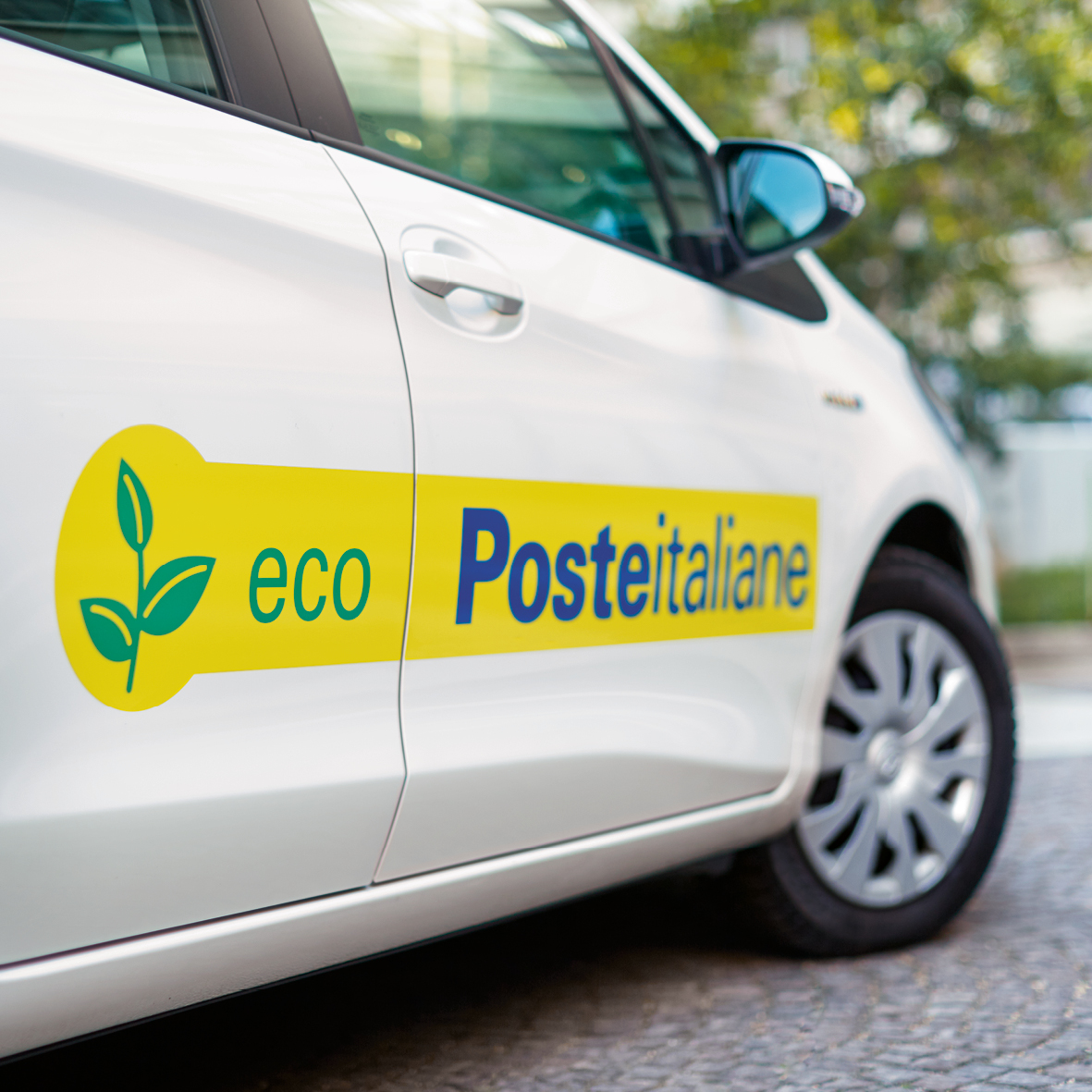 In vacanza liberi dal peso delle valigie grazie alle Poste