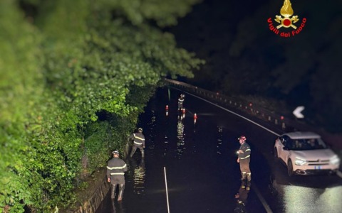 Maltempo in Lombardia, Regione formalizza lo stato di emergenza: danni e frane anche nel Lecchese