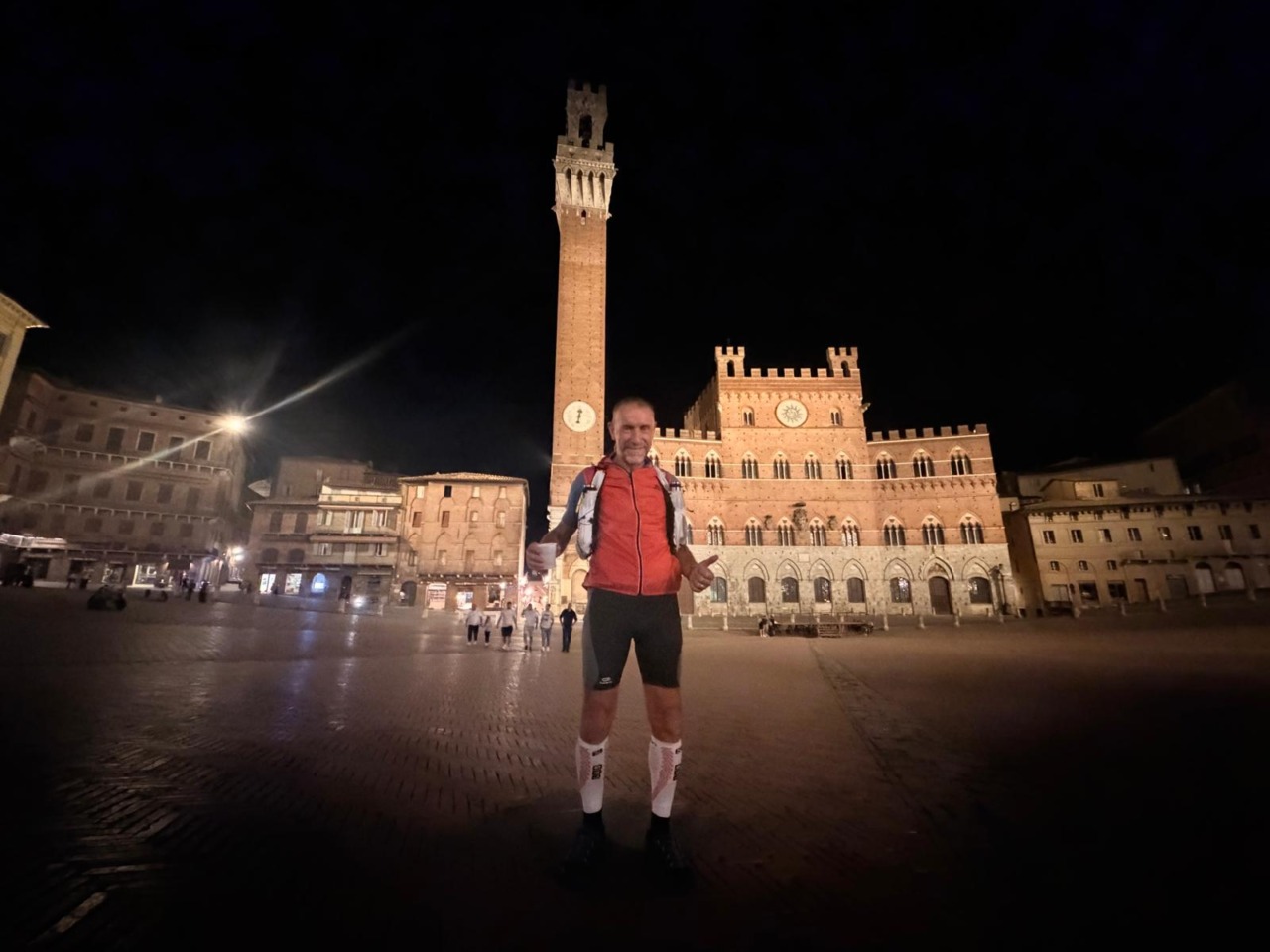 Da Lecco a Siena, 438 chilometri in cinque giorni: ennesima impresa di Roberto Crippa