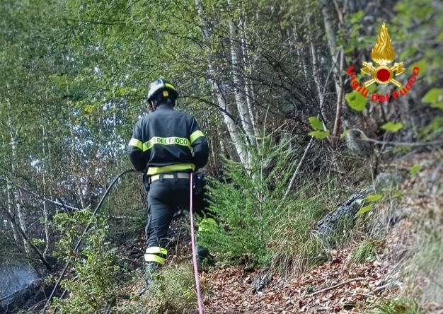 Principio di incendio sul Monte Muggio