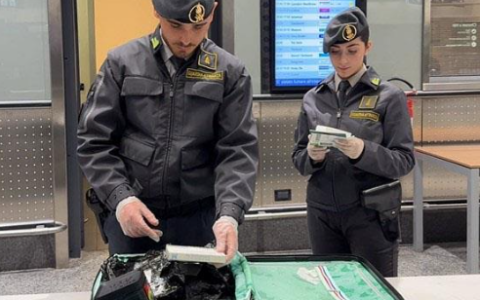 Hashish dalla Spagna verso Lecco e Bergamo: raffica di  arresti