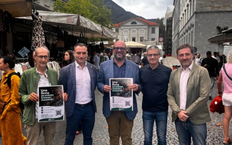 Negozi di vicinato, dal 2019 la città ha perso 123 attività: partita la raccolta firme a sostegno del commercio di prossimità
