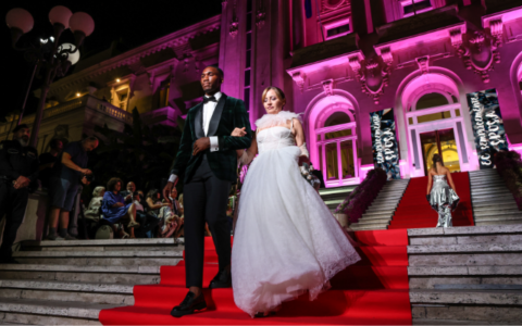 La moda artigiana lecchese protagonista sulla passerella di Sanremo