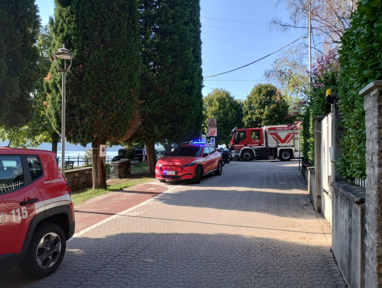 Bagnante in difficoltà nel lago: intervento dei Vigili del fuoco ad Abbadia, ma è un probabile falso allarme