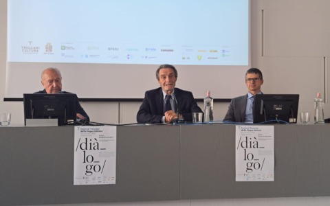 «Una lingua povera non sa raccontare la volontà di chi dialoga»: Fontana a Lecco per il Festival Treccani