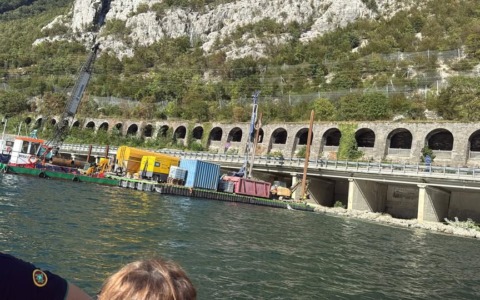 Statale 36: chiusura notturna tra Abbadia e Lecco per la ciclopista a sbalzo sul lago