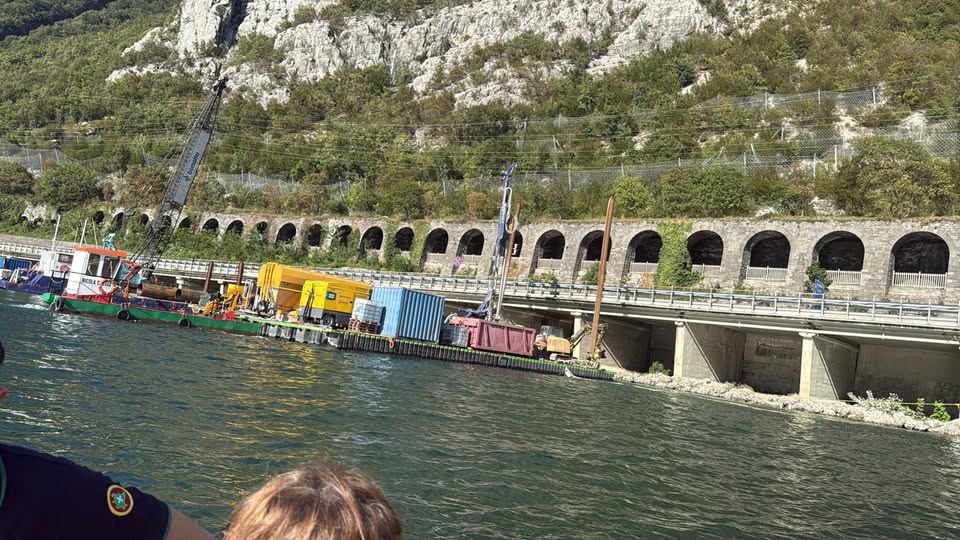 Statale 36: chiusura notturna tra Abbadia e Lecco per la ciclopista a sbalzo sul lago