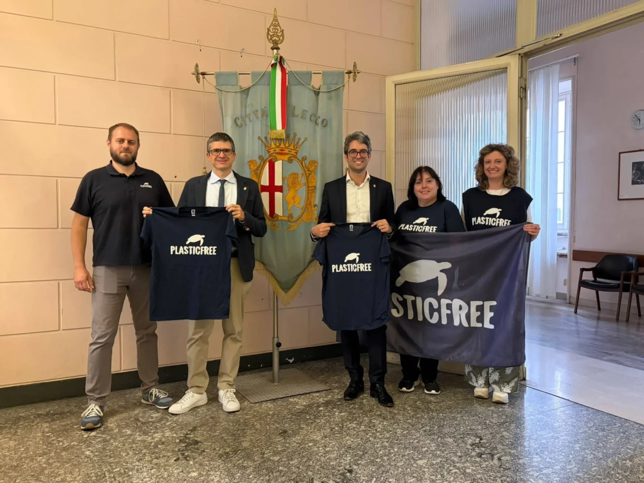 Comune e Plastic Free insieme per tutelare l’ambiente: nuova collaborazione a Lecco