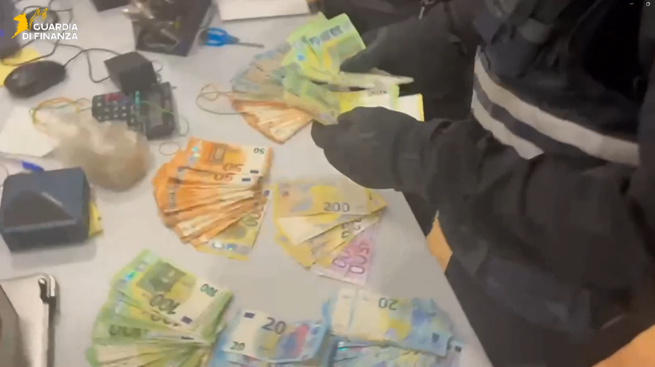 Inchiesta sulla “banca occulta” delle mafie: 30 arresti e controlli anche a Lecco