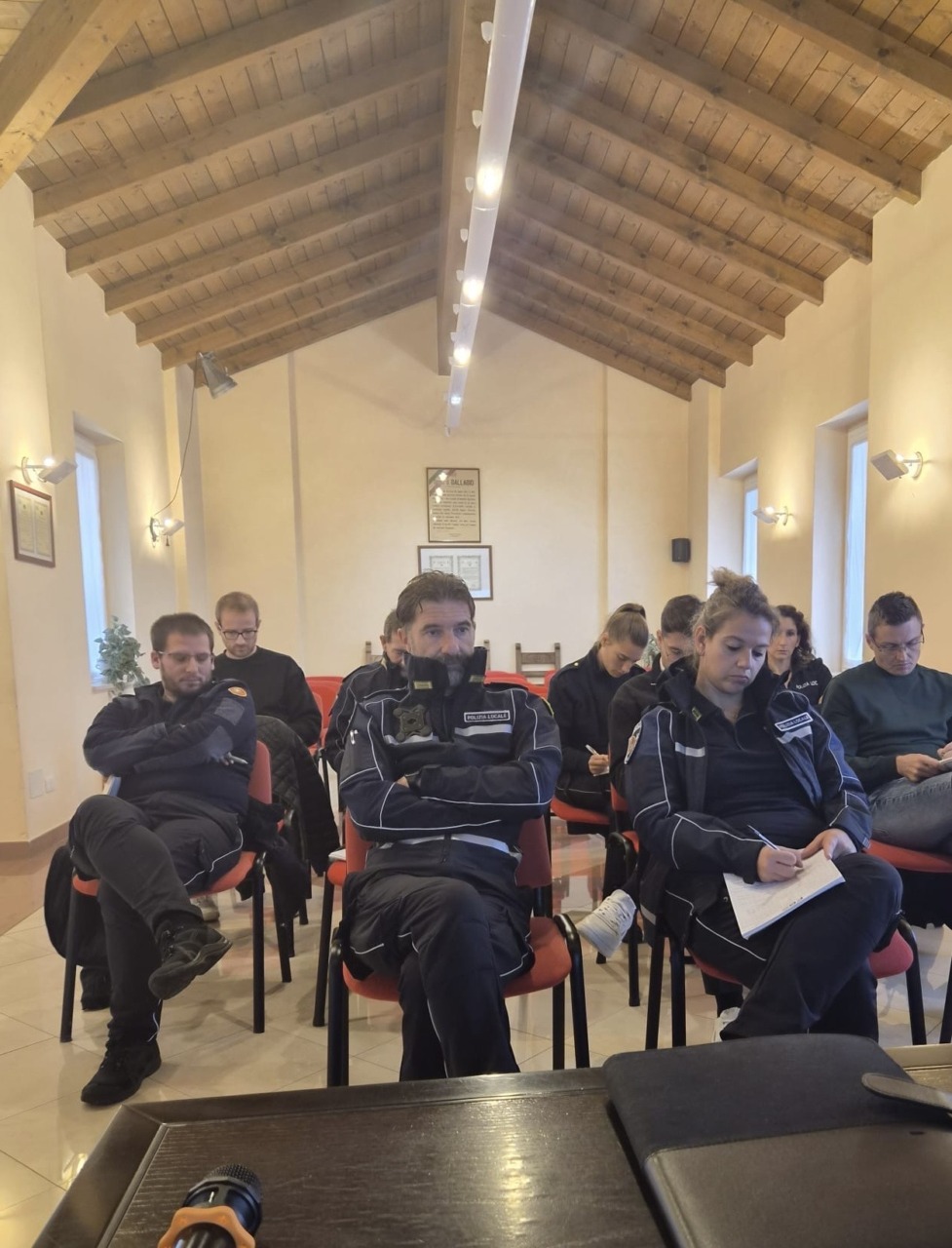 Ballabio, la Polizia locale a lezione di infortunistica stradale