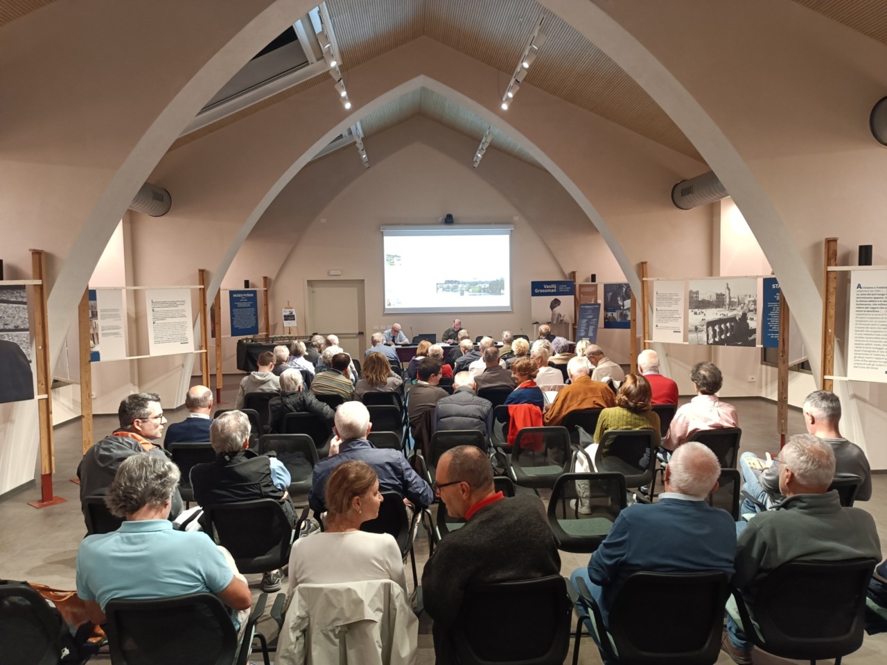 Lecco, il ponte ferroviario sull’Adda ha una storia da «Innominato»