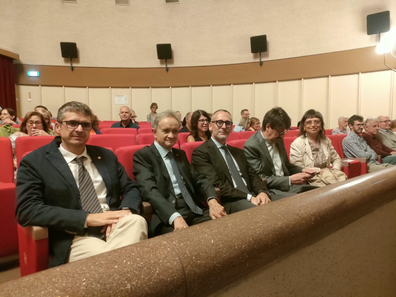 Lecco, inaugurate le nuove poltroncine del Cinema Teatro Palladium: una serata di comunità, memoria e futuro
