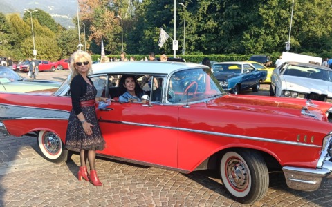 Auto americane, musica e street food: a Olginate successo per la Crazy Reunion