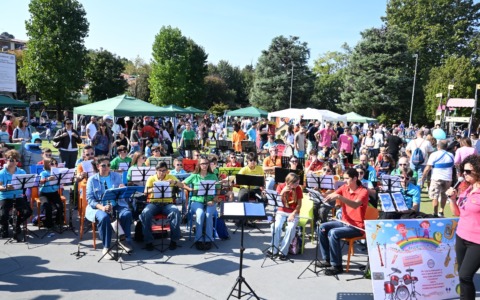 Successo per “Macholandia”: una giornata di giochi e inclusione in ricordo di Mattia Riva