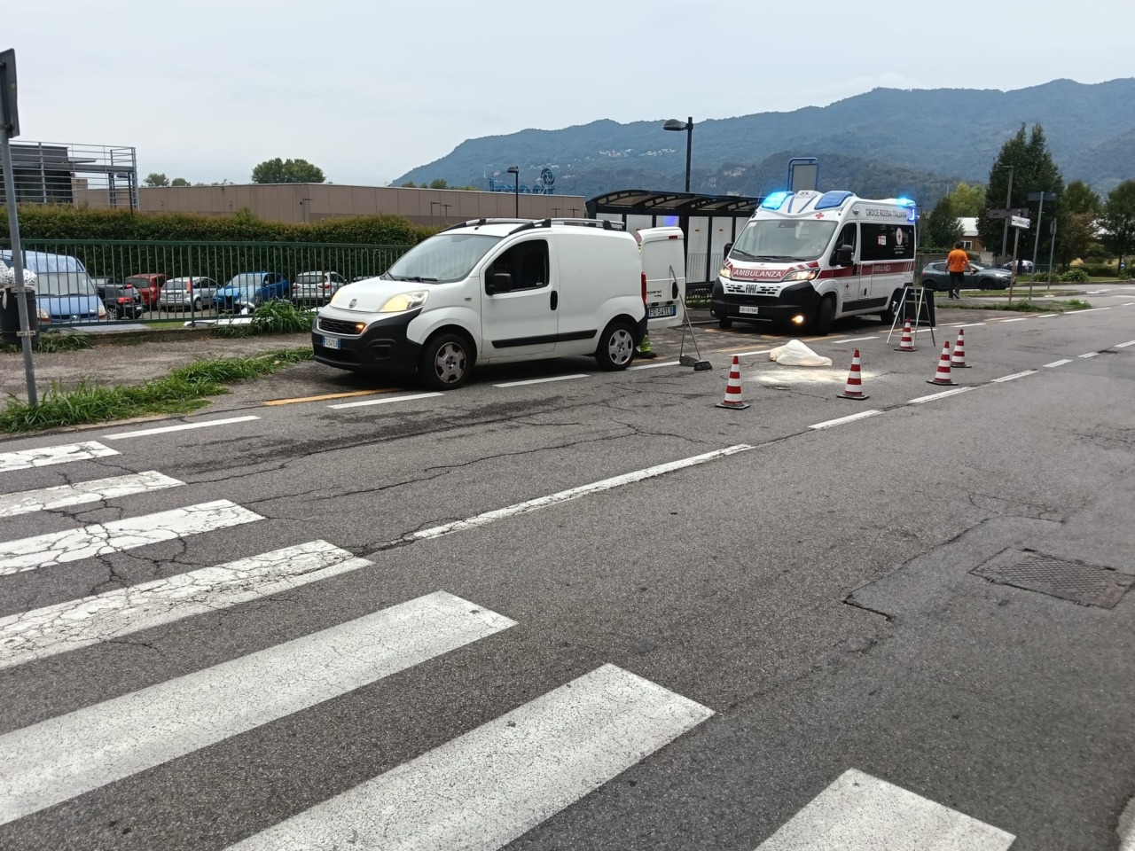 Calolziocorte, donna investita in via Bergamo
