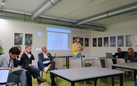 Lecco-Bergamo, i sindaci alzano la voce: «Questa strada deve diventare una priorità»