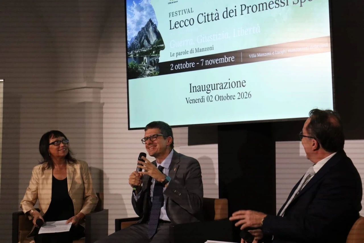 Manzoni non va in vacanza: a Lecco il «Fuori Festival» tra cena, camminata e cultura