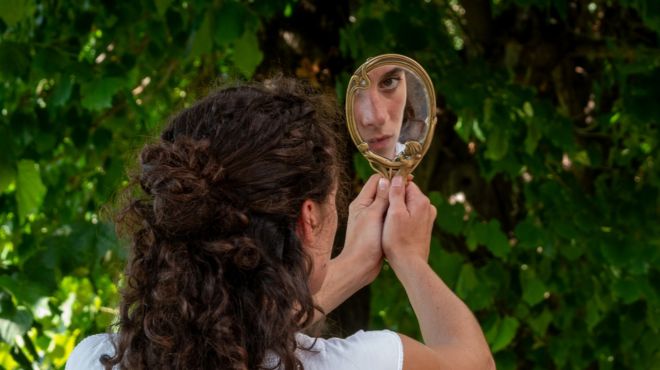 L’Innominato visto dalle donne: a Vercurago il teatro entra nei luoghi manzoniani