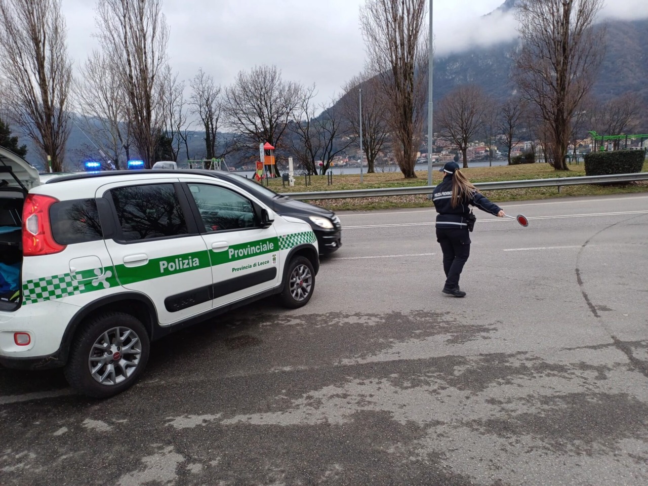 Polizia provinciale in campo: 420 veicoli fermati in un mese