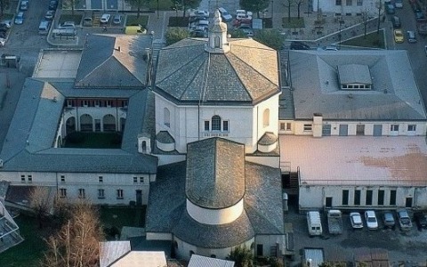 “Io, frate Francesco”: apre al pubblico la mostra nel chiostro dei Cappuccini